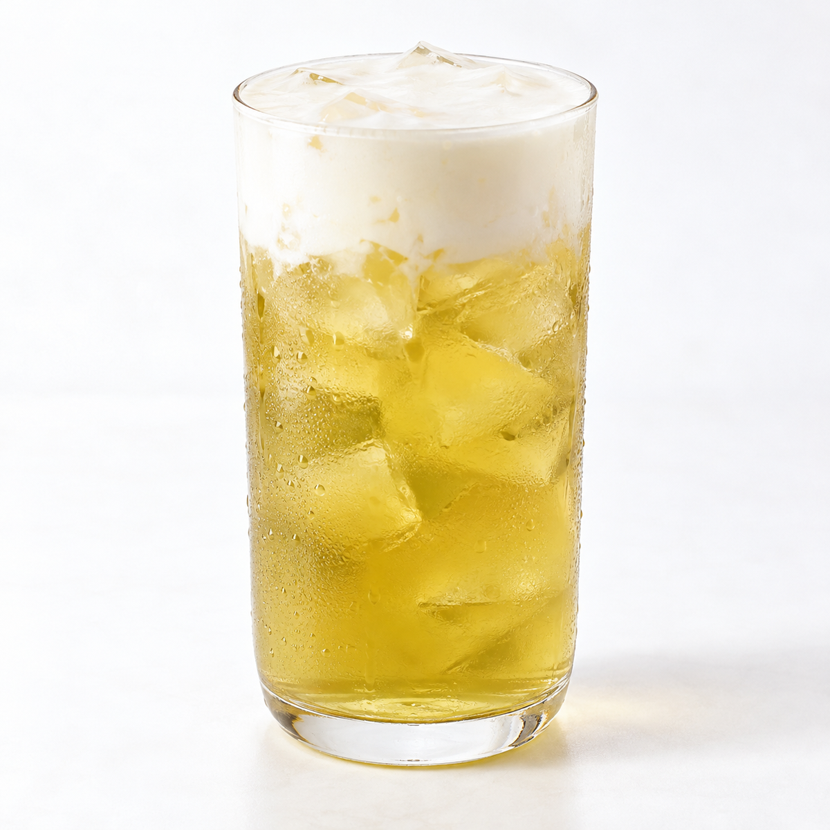 Hojalicious Jasmine Green Milk Foam Tea — serving suggestion